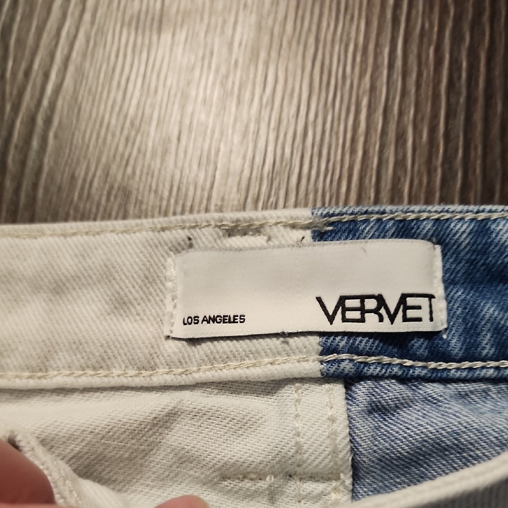Two-Tone Distressed Jeans - Picture 8 of 11